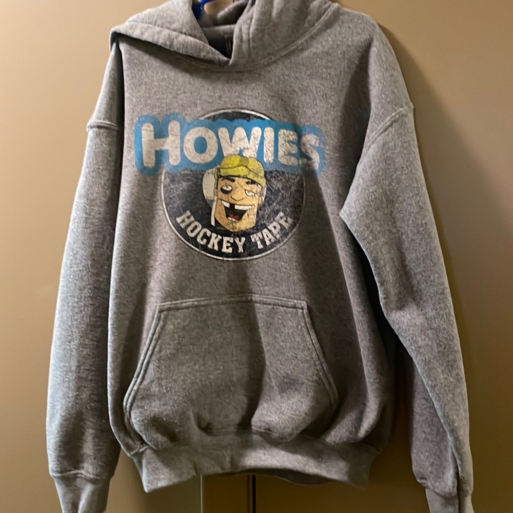 Howie’s Hockey Hoodie Sweatshirt Youth Medium Like New